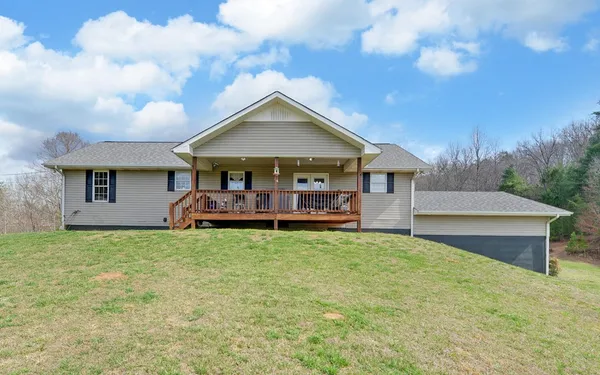 $550,000 | 140 Newman Road, Farner, TN 37333