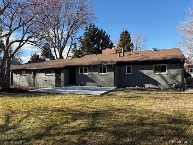 a backyard of a house