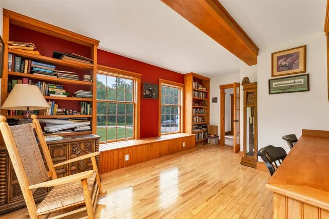 $1,400,000 | 190 Ledge Hill Road, Tuftonboro, NH 03816