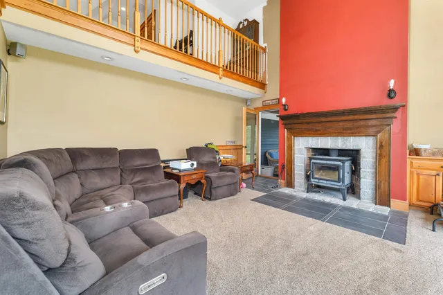 $1,400,000 | 190 Ledge Hill Road, Tuftonboro, NH 03816