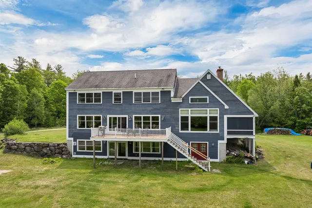 $1,400,000 | 190 Ledge Hill Road, Tuftonboro, NH 03816
