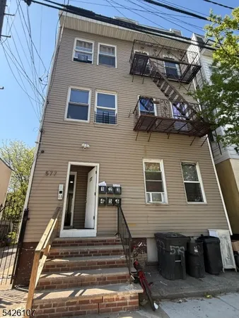 $1,750 | 577 South 17th Street, Unit 6, Newark, NJ 07103