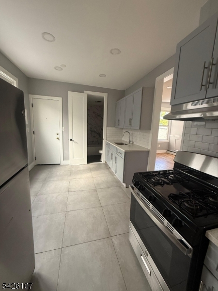 577 South 17th Street, Unit 6 Newark, NJ 07103 - Photo 5 of 8