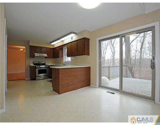 12 Warne Road Old Bridge, NJ 07747 - Photo 3 of 11 Gallery Image 3