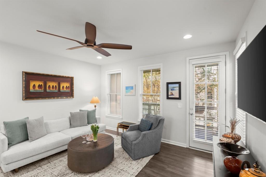 760 Aerial Way Atlanta, GA 30312 - Photo 14 of 33 a living room with furniture and a window