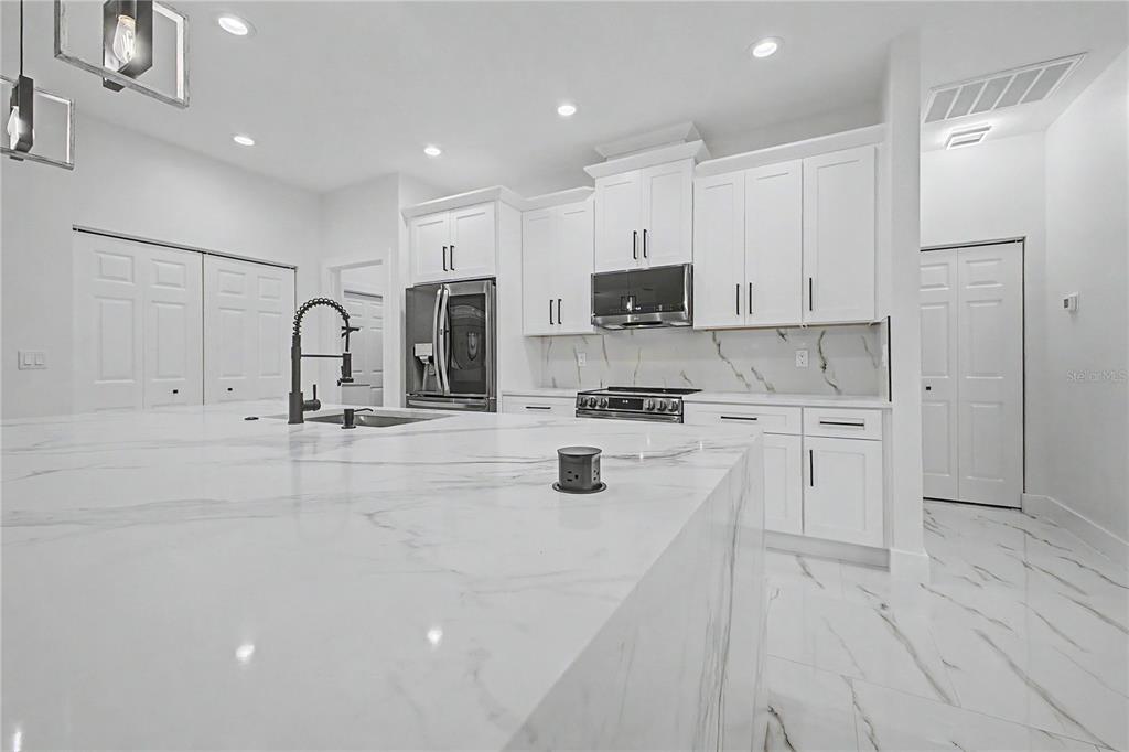 7372 Madrid Road Weeki Wachee, FL 34613 - Photo 26 of 61