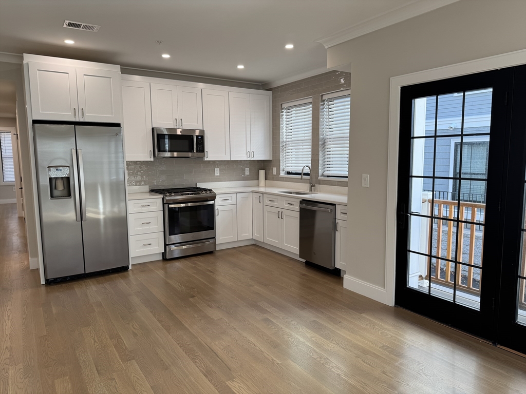 283 Lamartine Street, Unit 2 Boston, MA 02130 - Photo 14 of 21