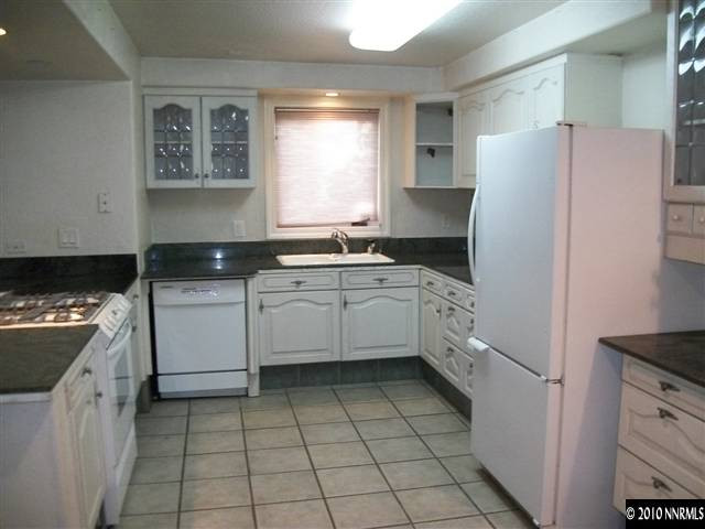 1773 Clefa Drive Reno, NV 89509 - Photo 3 of 12 Photo 3