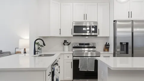 $435,000 | 730 Old Hickory Boulevard, Unit 202, Nashville, TN 37209