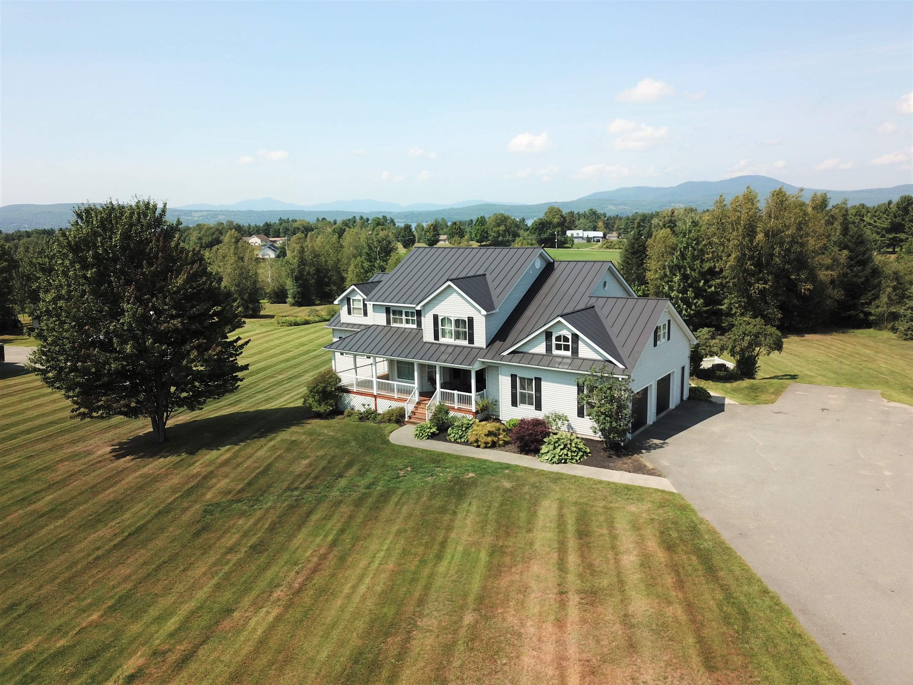 2638 Darling Hill Road Derby, VT 05855 - Photo 2 of 34 Gallery Image 2