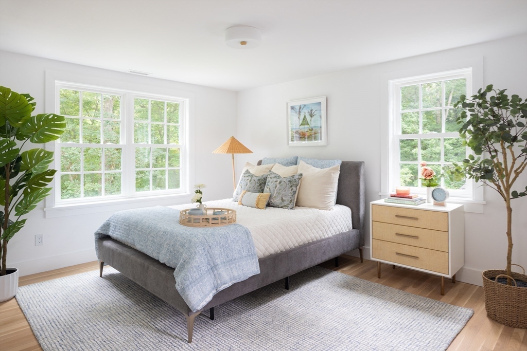 140 Cherry Brook Road Weston, MA 02493 - Photo 21 of 36