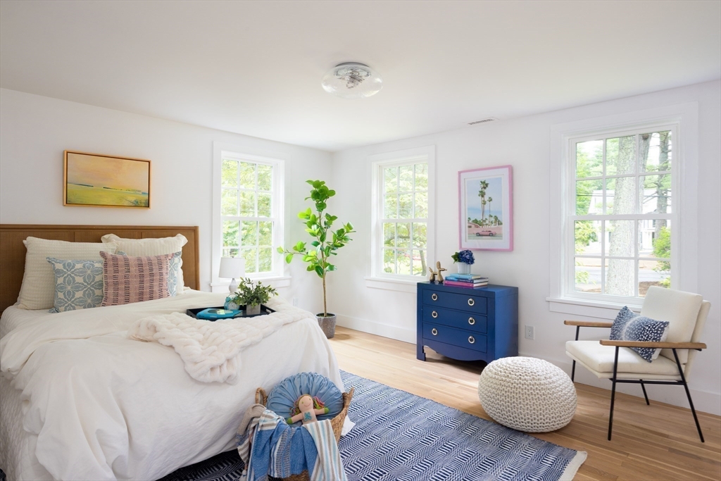 140 Cherry Brook Road Weston, MA 02493 - Photo 23 of 36