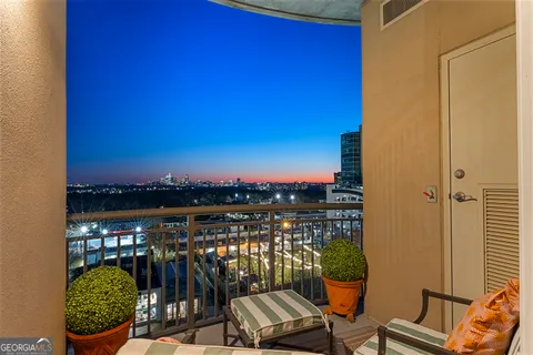 $325,000 | 325 East Paces Ferry Road Northeast, Unit 1206, Atlanta, GA 30305