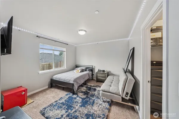 $744,999 | 10707 130th Street East, Puyallup, WA 98374