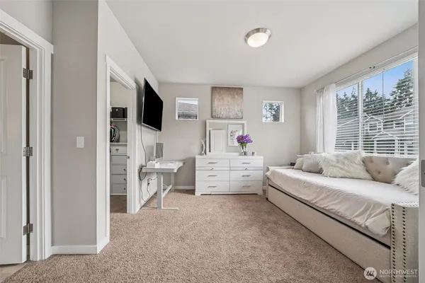 $744,999 | 10707 130th Street East, Puyallup, WA 98374