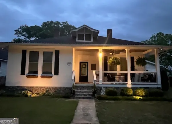 $235,000 | 28 North Broad Street, Porterdale, GA 30014