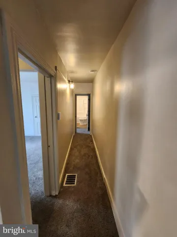 $2,250 | 84 Carpenter Street, Woodbury, NJ 08096