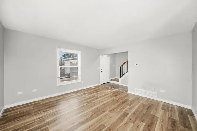 $2,100 | 1033 Glouchester Harbor, Unit 3602, Schaumburg, IL 60193