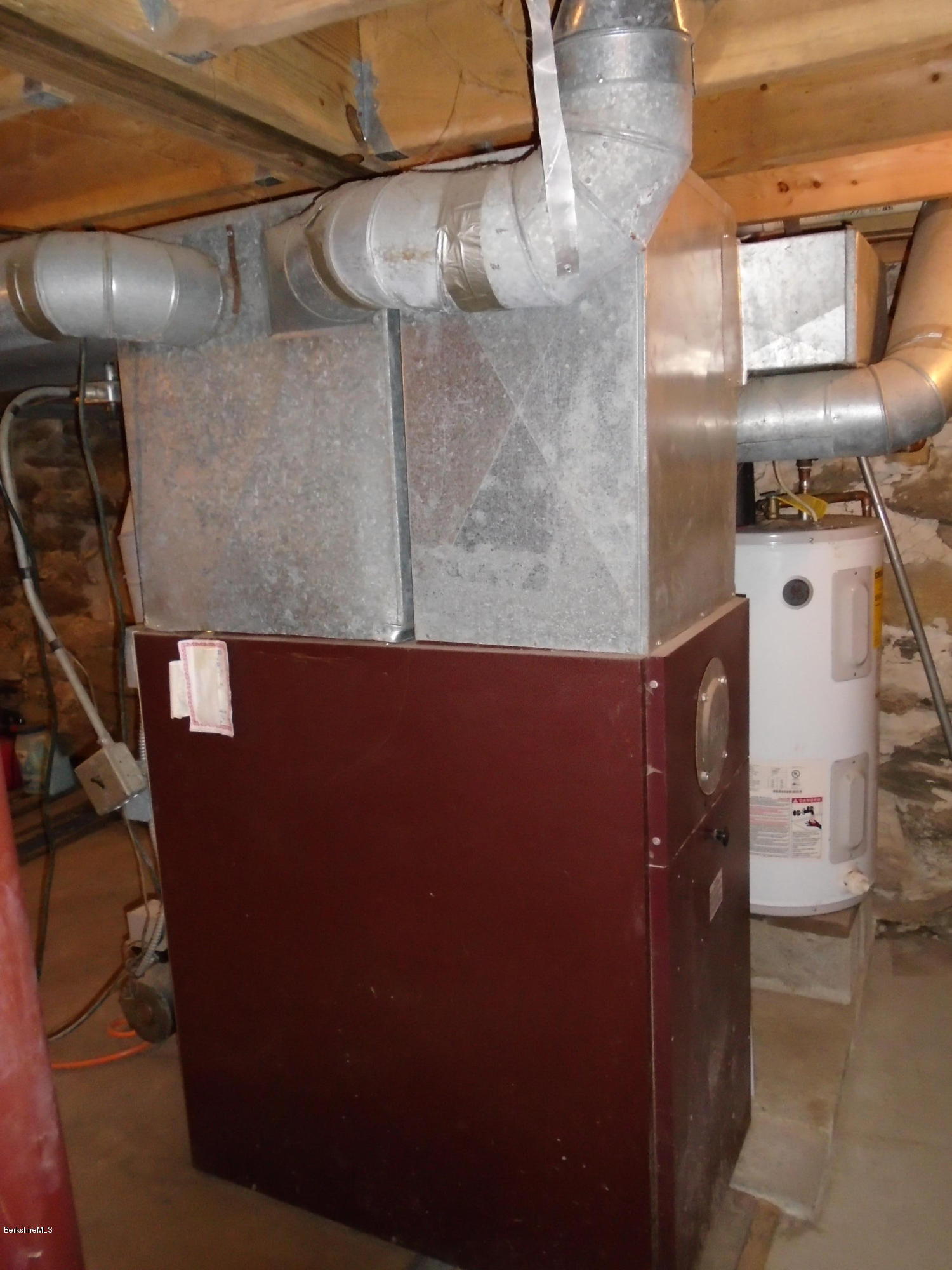 4 River Road Savoy, MA 01256 - Photo 37 of 39 a close view of water heater room