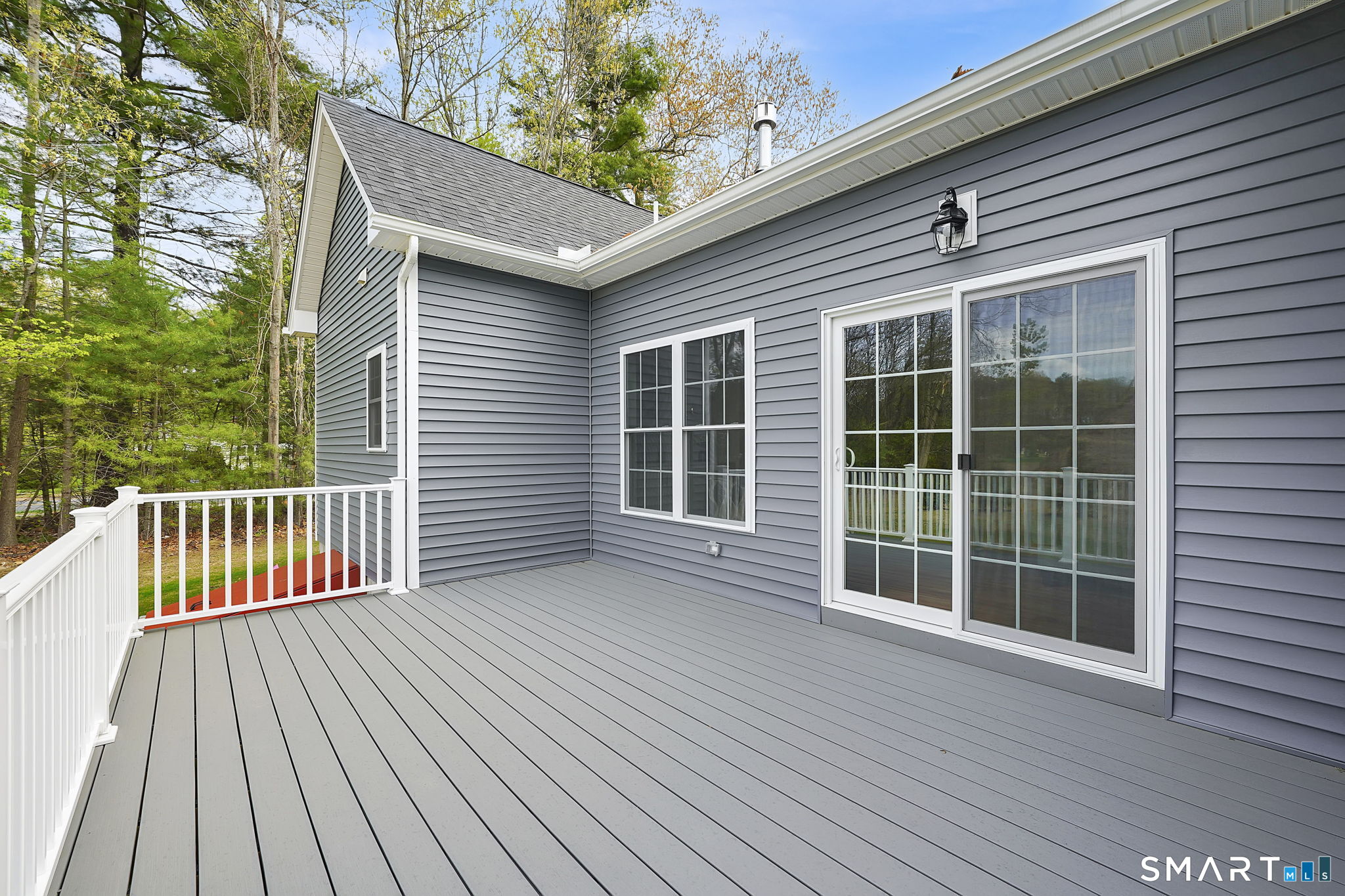 60 Liberty Lane Enfield, CT 06082 - Photo 6 of 38
