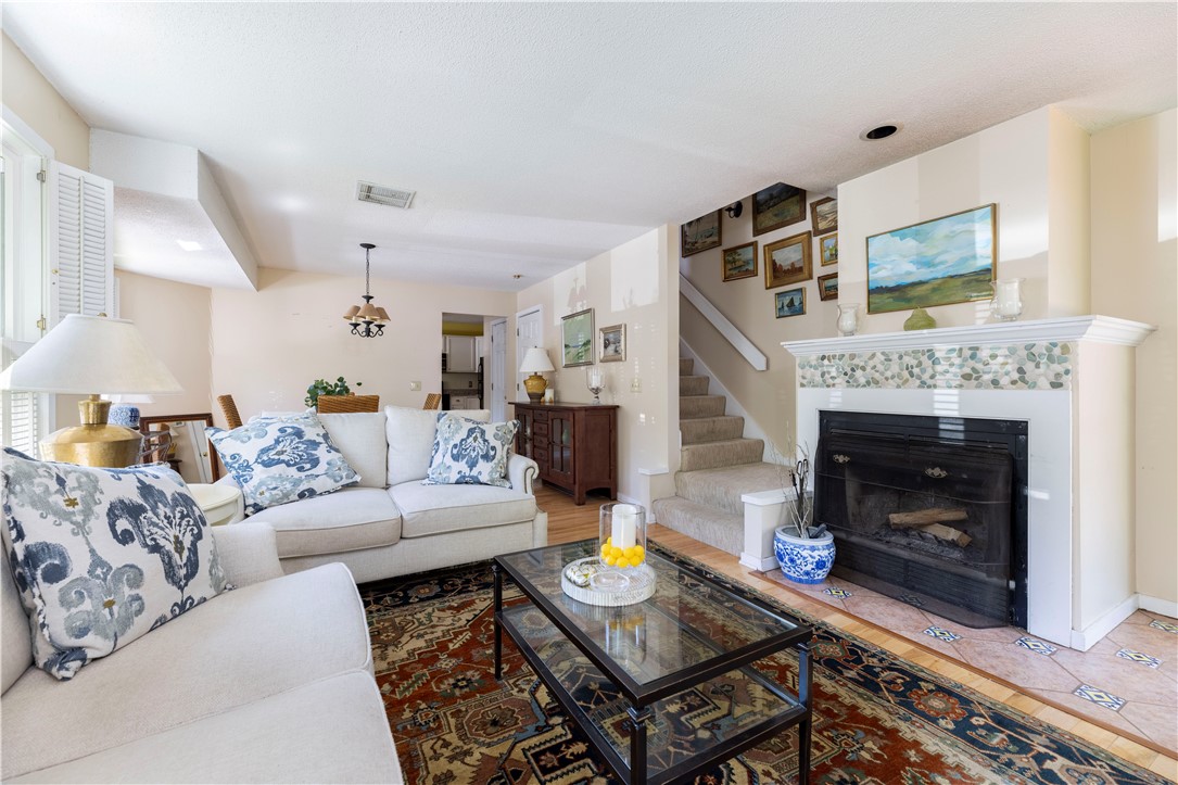 153 High Street, Unit 6 Westerly, RI 02891 - Photo 12 of 30 Gallery Image 12