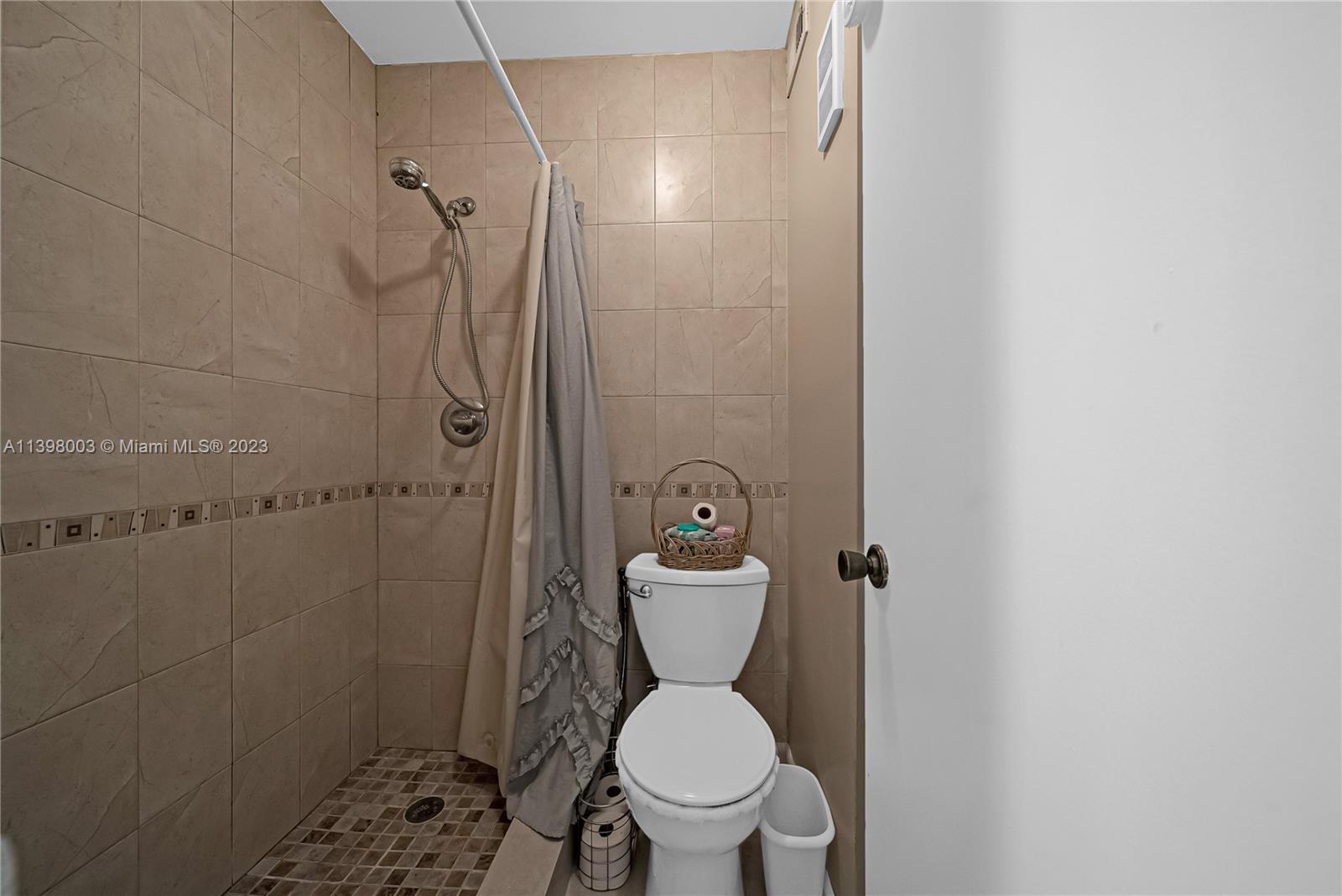 15330 Southwest 106th Terrace, Unit 903 Miami, FL 33196 - Photo 21 of 43