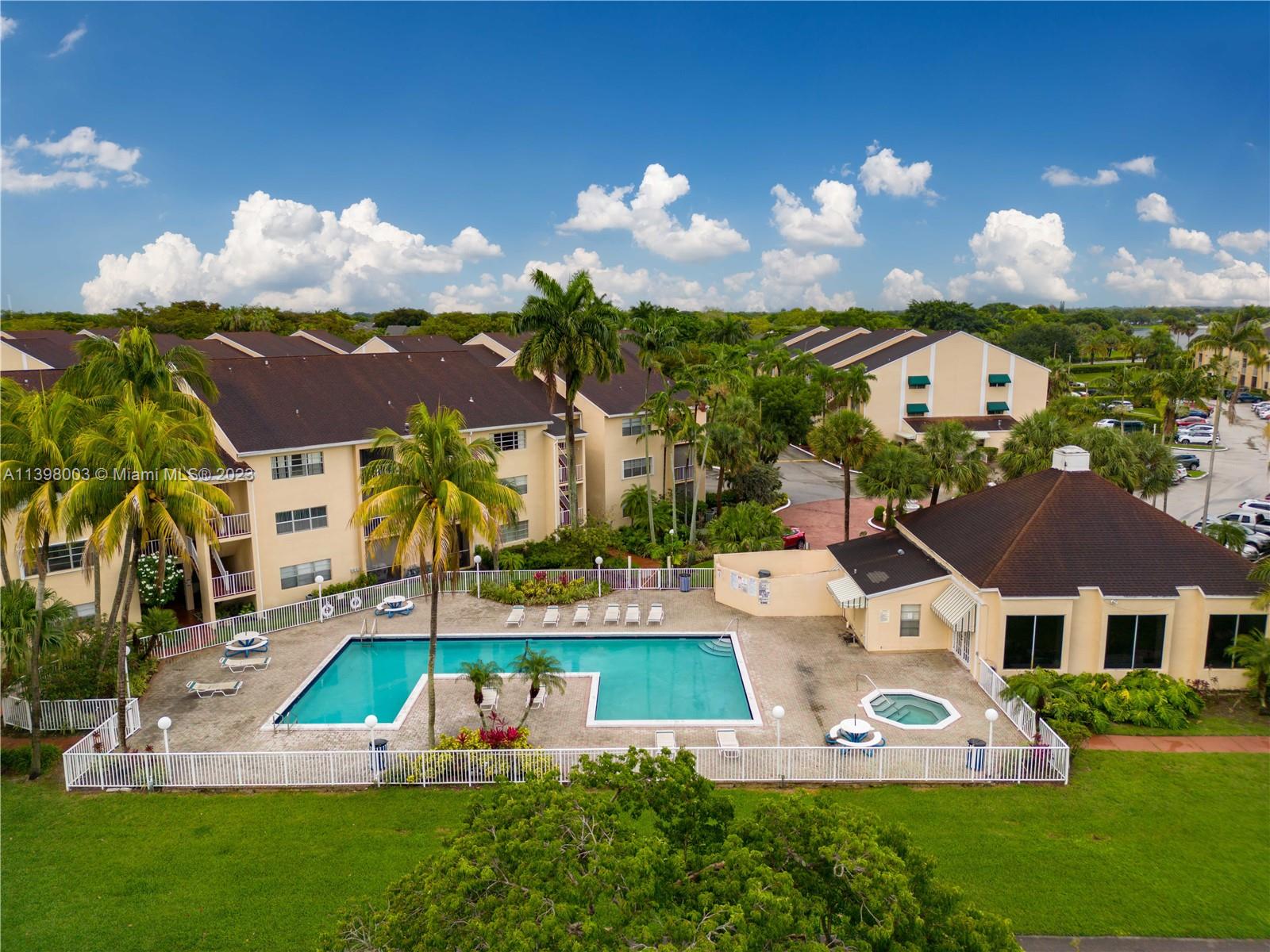 15330 Southwest 106th Terrace, Unit 903 Miami, FL 33196 - Photo 30 of 43