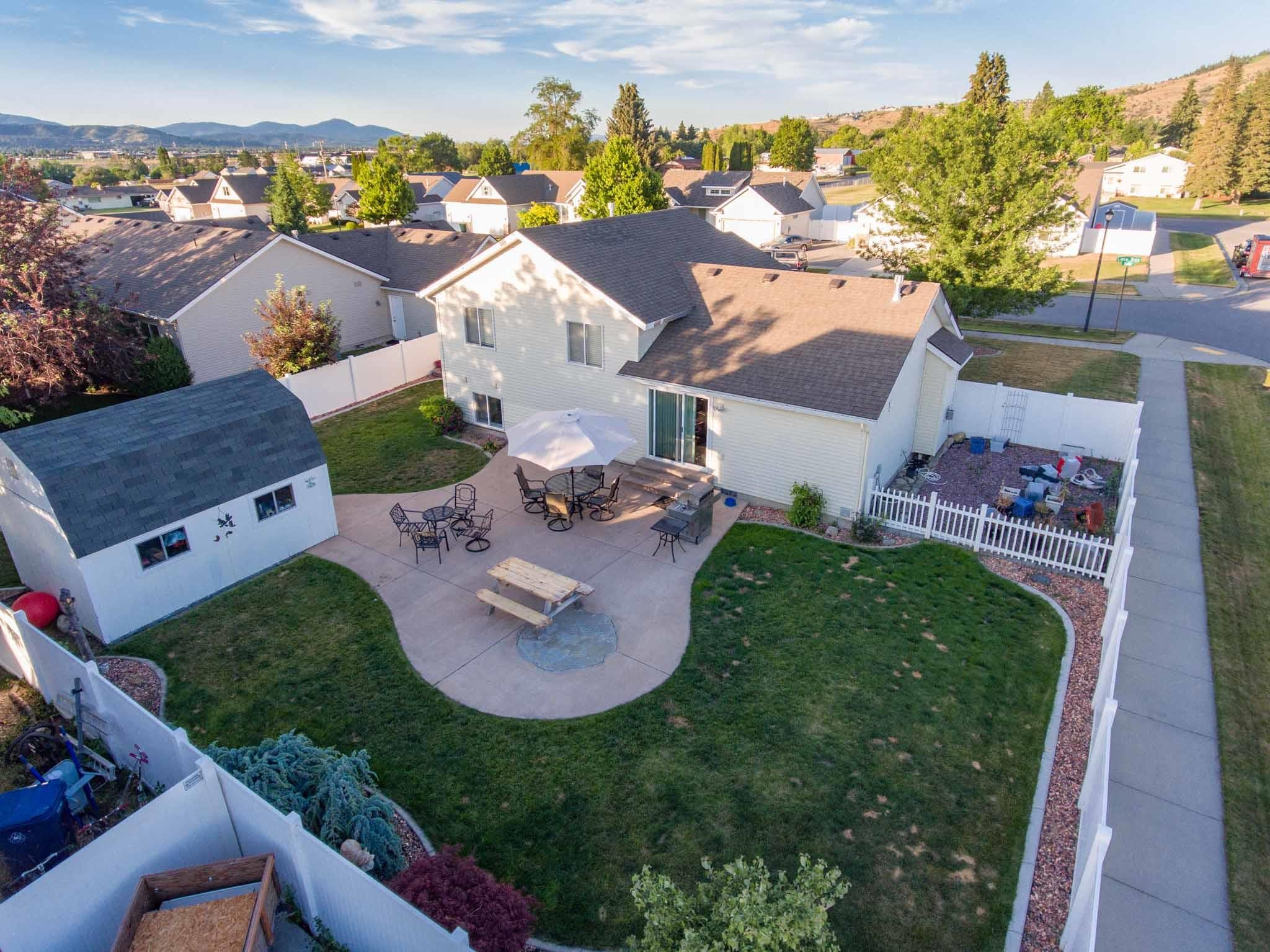 512 South Lone Tree Road Spokane Valley, WA 99016 - Photo 16 of 17