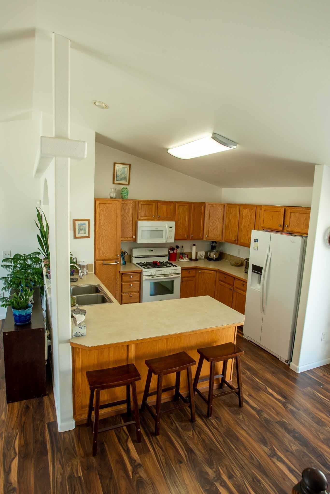 512 South Lone Tree Road Spokane Valley, WA 99016 - Photo 3 of 17