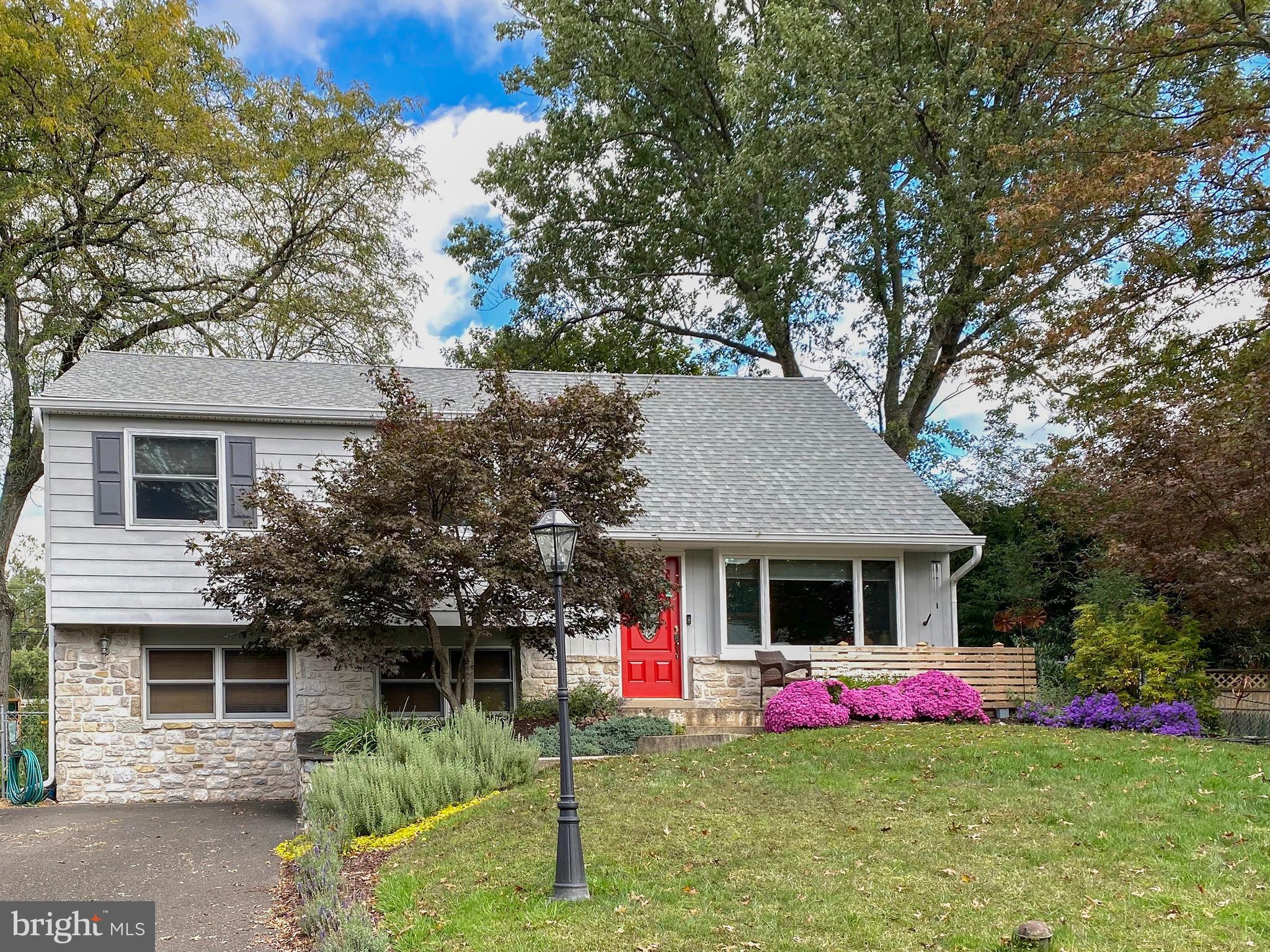 107 Devon Road Chalfont, PA 18914 - Photo 1 of 27 Gallery Image 1