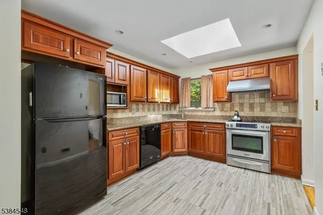 $569,690 | 745 Schoolhouse Lane, Bound Brook, NJ 08805