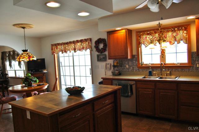 240 Allegheny Road Mount Bethel, PA 18343 - Photo 11 of 50 Gallery Image 11