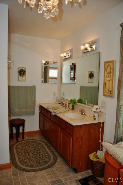 240 Allegheny Road Mount Bethel, PA 18343 - Photo 20 of 50 Gallery Image 20