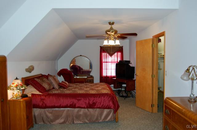 240 Allegheny Road Mount Bethel, PA 18343 - Photo 29 of 50 Gallery Image 29