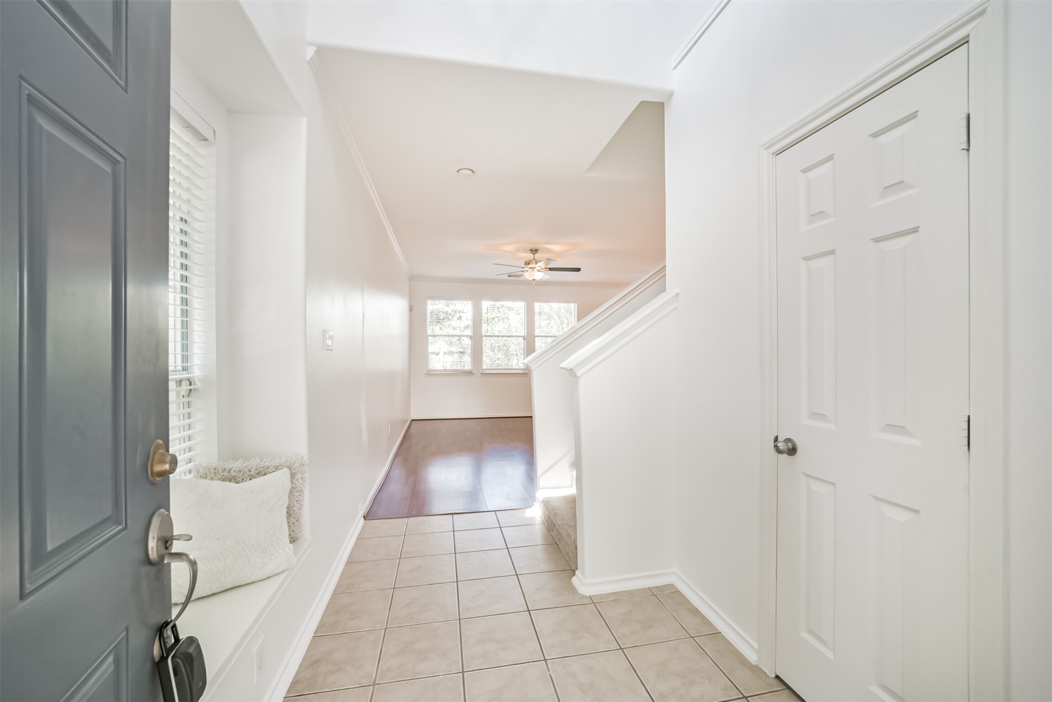 11823 Keystone Spring Way Houston, TX 77089 - Photo 3 of 32