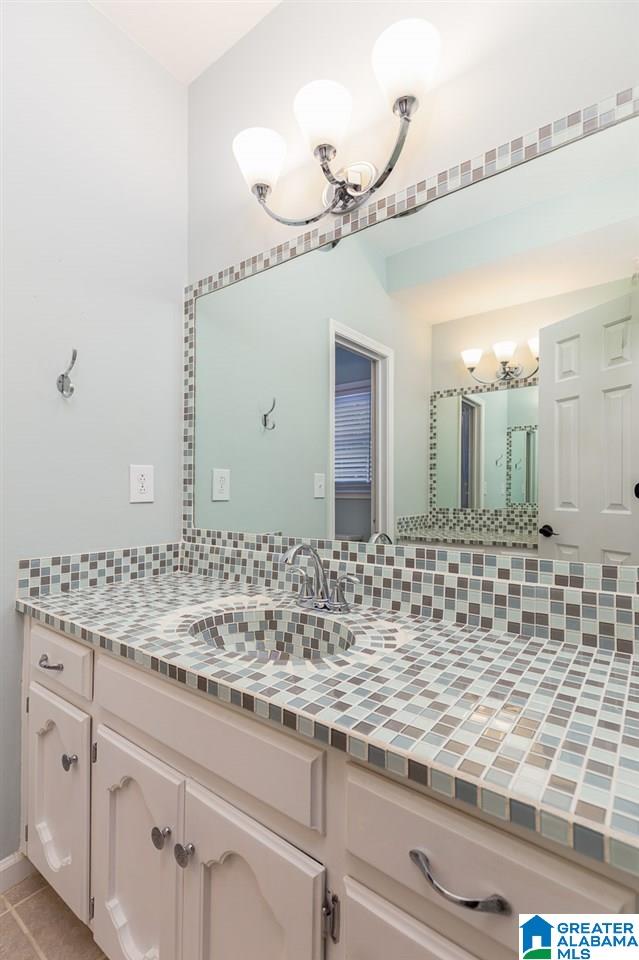 1417 Oak Ridge Drive Birmingham, AL 35242 - Photo 17 of 32