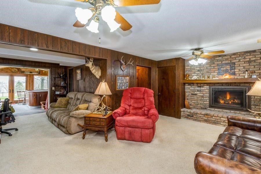 2465 Quincy Road Northeast Solon, IA 52333 - Photo 15 of 47 Gallery Image 15