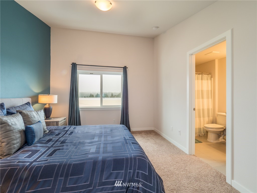 22923 79th Lane West, Unit C Edmonds, WA 98026 - Photo 19 of 31