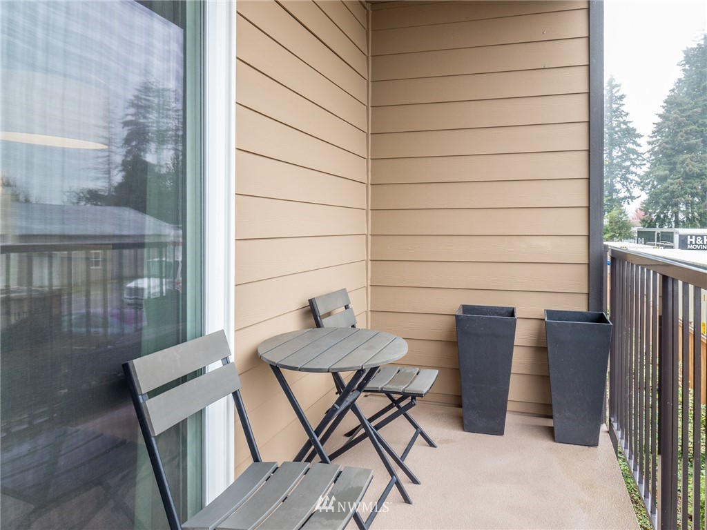 22923 79th Lane West, Unit C Edmonds, WA 98026 - Photo 10 of 31