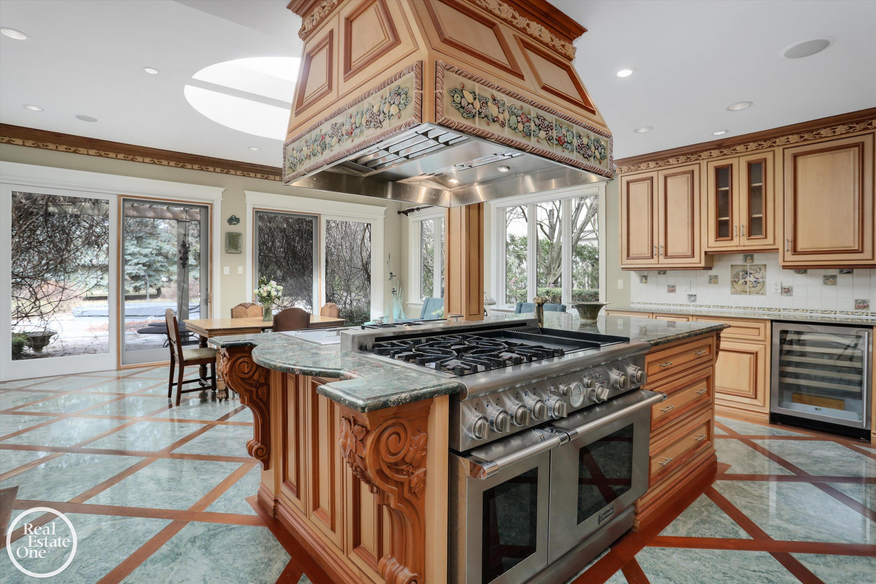 583 Lake Shore Road Grosse Pointe Shores, MI 48236 - Photo 27 of 92