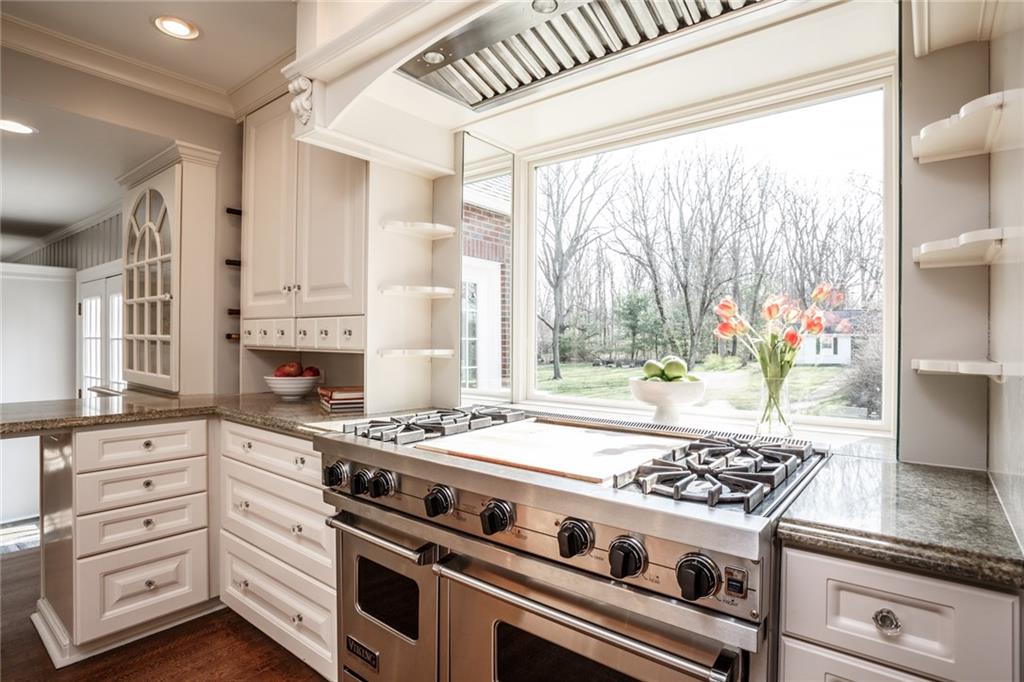 7101 Dean Road Indianapolis, IN 46250 - Photo 8 of 32