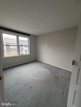 $3,600 | 327 James Street, Falls Church, VA 22046