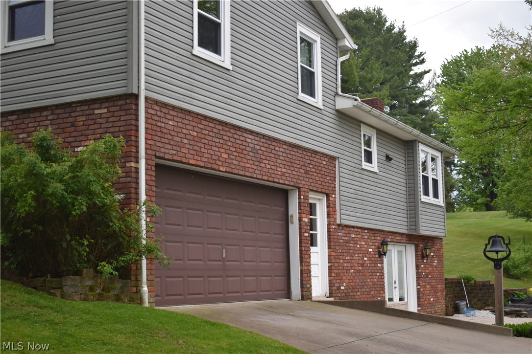 62227 Hawthorne Hill Road Shadyside, OH 43947 - Photo 33 of 35