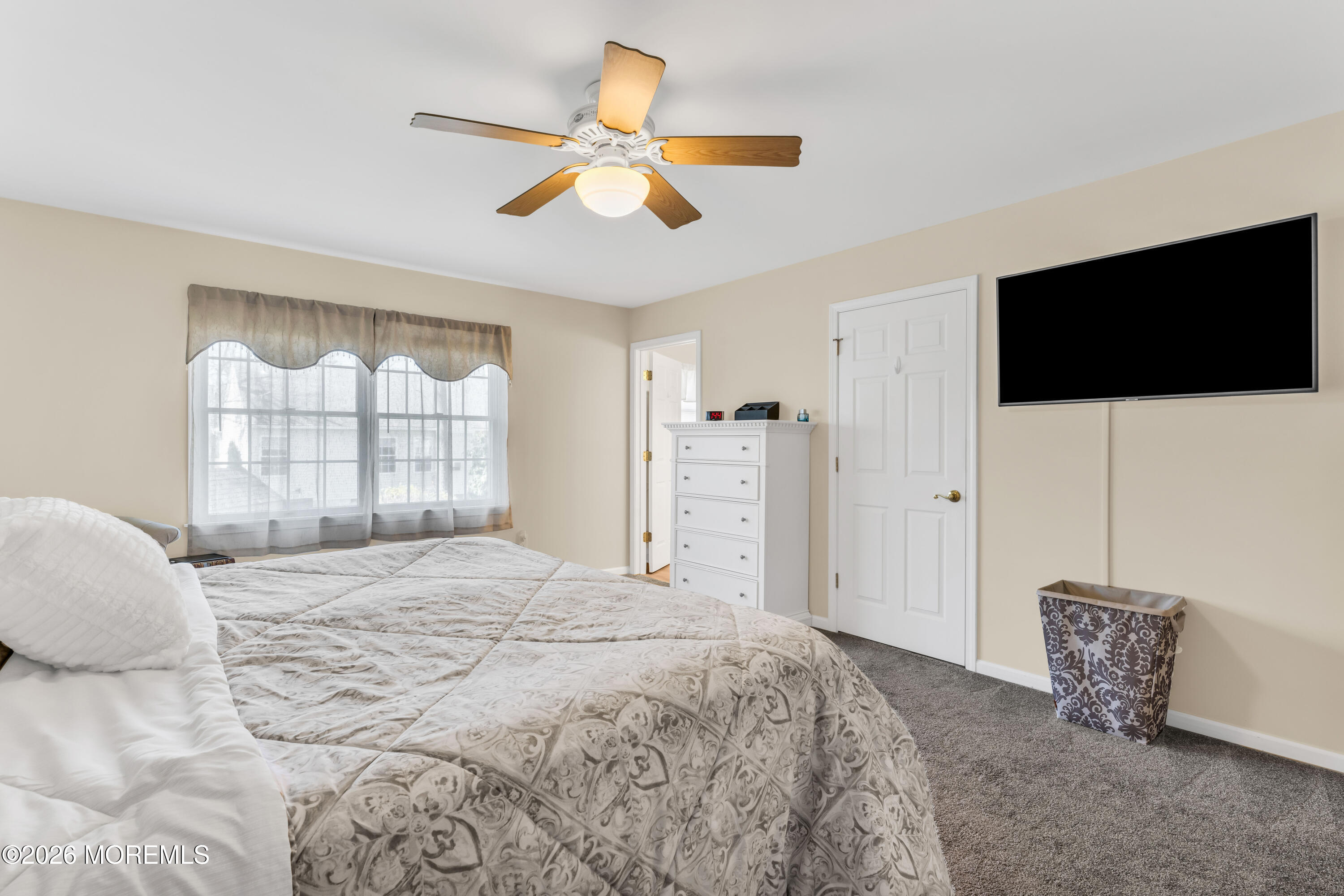 108 Bark Road Manahawkin, NJ 08050 - Photo 21 of 52 photos_high_resolution_HOM04480