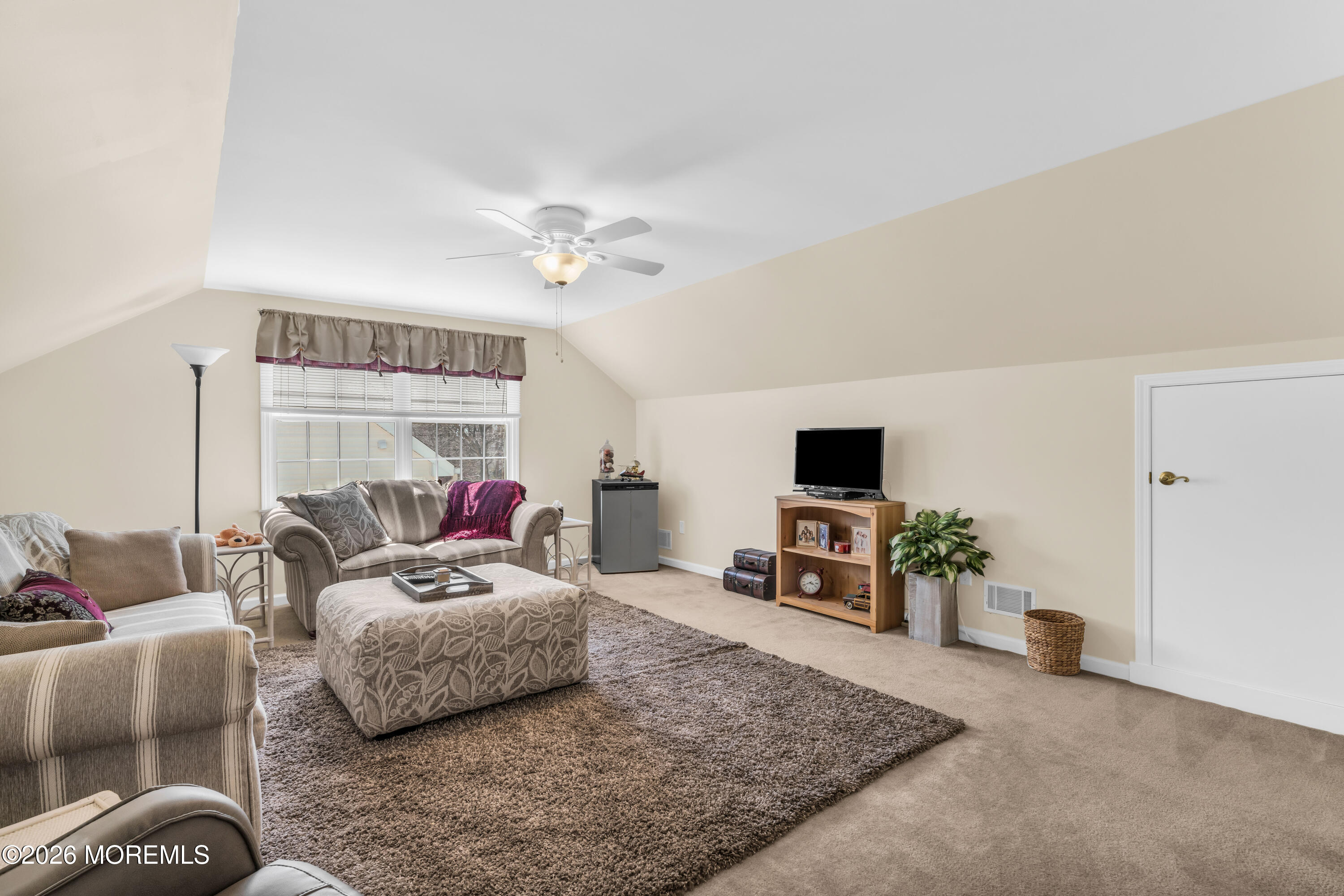 108 Bark Road Manahawkin, NJ 08050 - Photo 26 of 52 photos_high_resolution_HOM04575