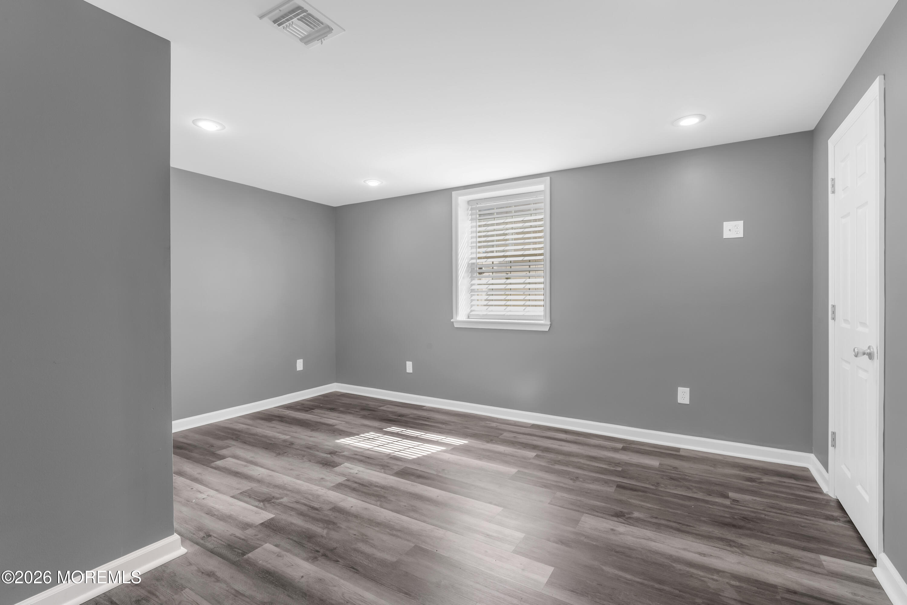 108 Bark Road Manahawkin, NJ 08050 - Photo 33 of 52 photos_high_resolution_HOM04625