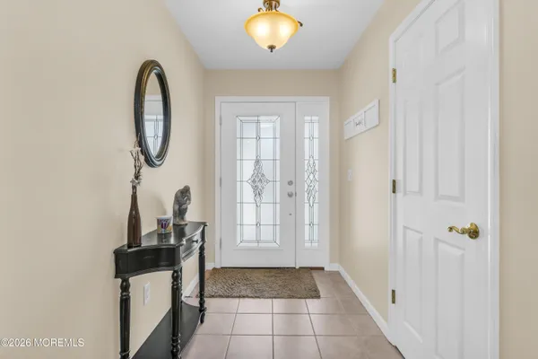 a view of entryway with front door