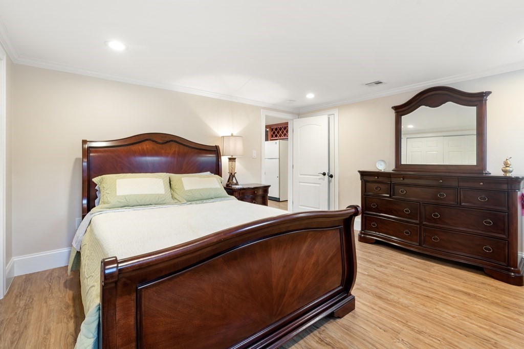 4 Brooks Road Sudbury, MA 01776 - Photo 27 of 37 Gallery Image 27