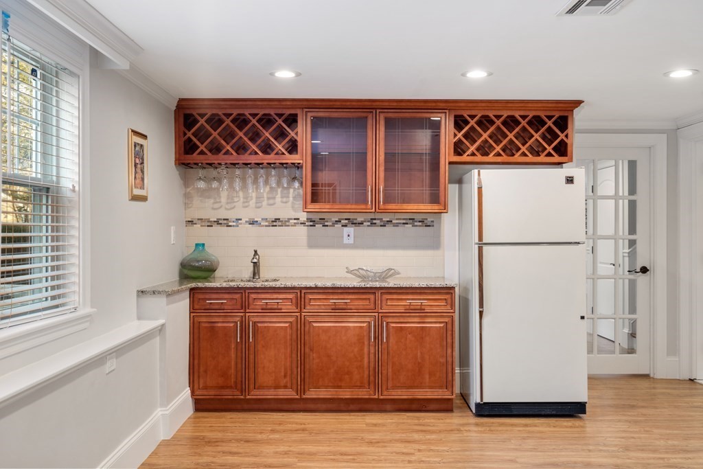 4 Brooks Road Sudbury, MA 01776 - Photo 29 of 37 Gallery Image 29