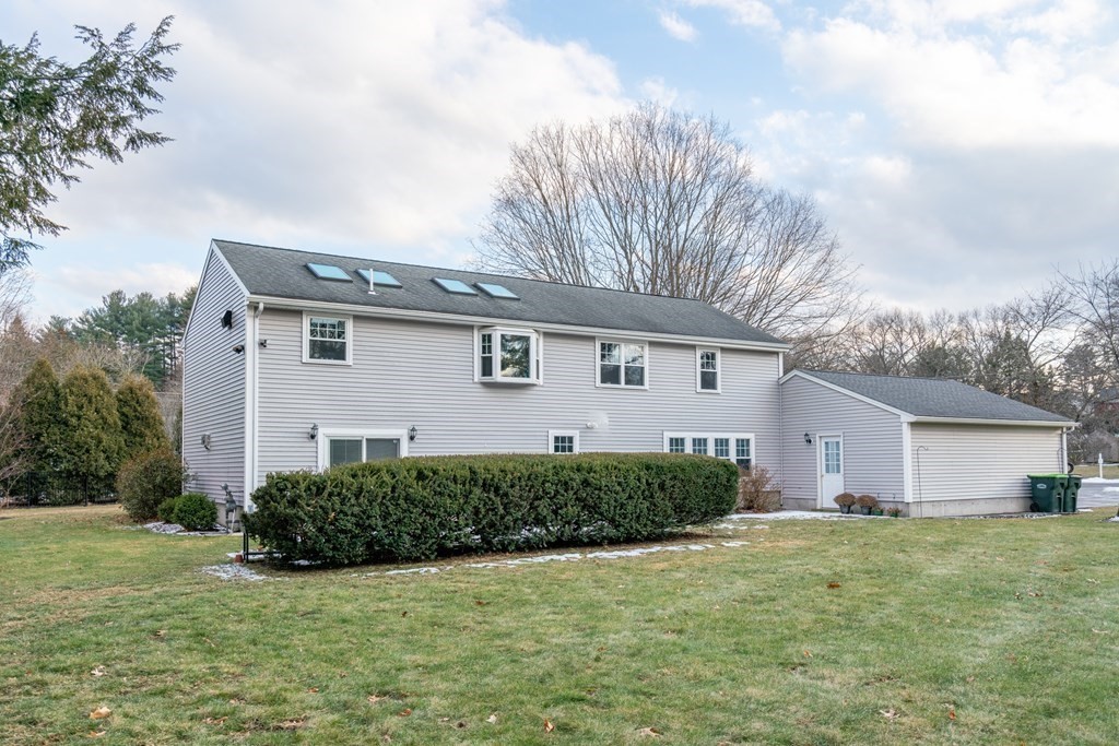 4 Brooks Road Sudbury, MA 01776 - Photo 33 of 37 Gallery Image 33